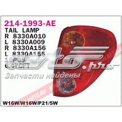 8330A156T Mitsubishi Lanterna traseira direita