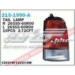 Lanterna traseira direita para Nissan Sunny Y10
