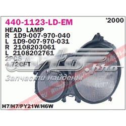 3029952 VAN Wezel Luz direita