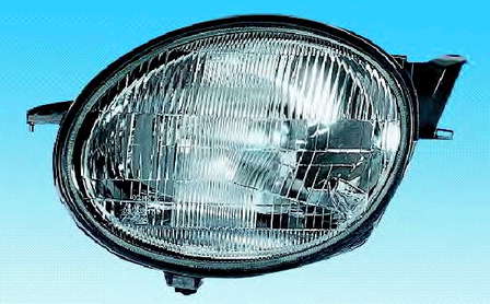 811501E240 Toyota Luz esquerda