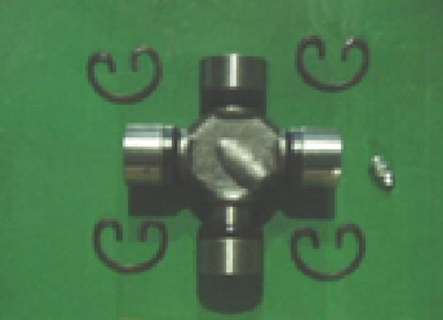 3311501000 Ssang Yong Cruzeta da junta universal traseira