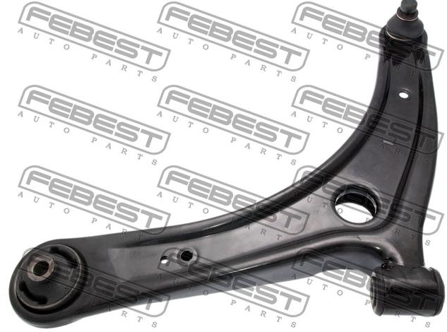 1682736180 Peugeot/Citroen Braço oscilante inferior esquerdo de suspensão dianteira