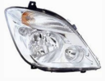 9068200261 Mercedes Luz direita