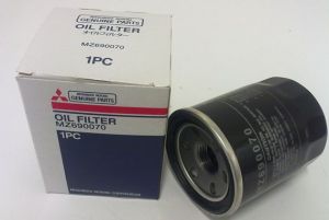 MZ690070 Mitsubishi Filtro de óleo