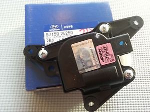 971592E250 Hyundai/Kia Acionamento de comporta de forno