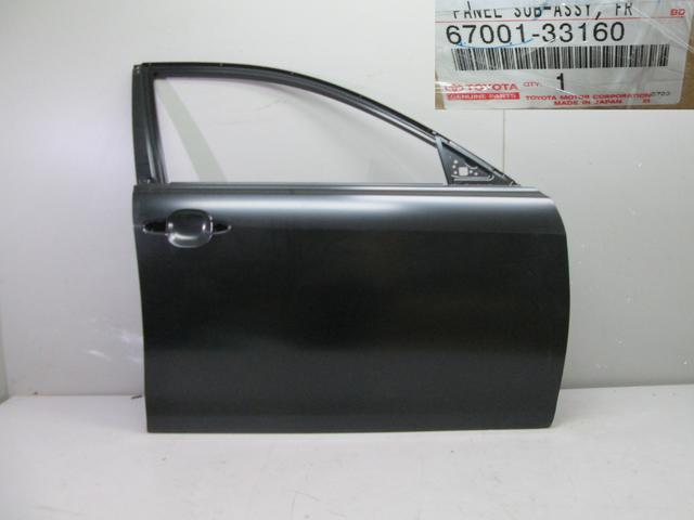 6700133160 Toyota Porta dianteira direita