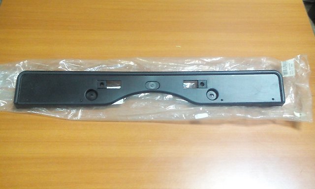 5211433160 Toyota Painel de fixação de matrícula dianteira