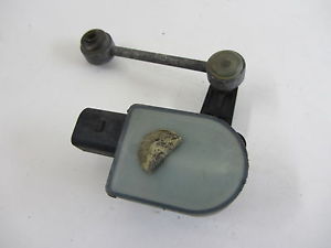 6PM008739001 HELLA Sensor traseiro do nível de posição de carroçaria