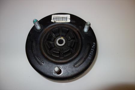 546303K000 Hyundai/Kia Suporte de amortecedor dianteiro