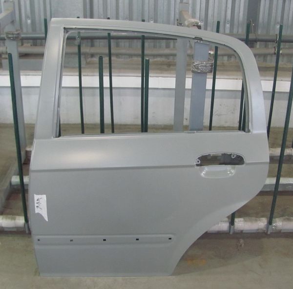 770031C020 Hyundai/Kia Porta traseira esquerda