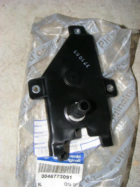 46773091 Fiat/Alfa/Lancia Fecho da porta traseira esquerda batente