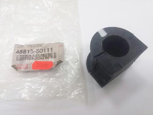 4881530561 Toyota Bucha de estabilizador dianteiro