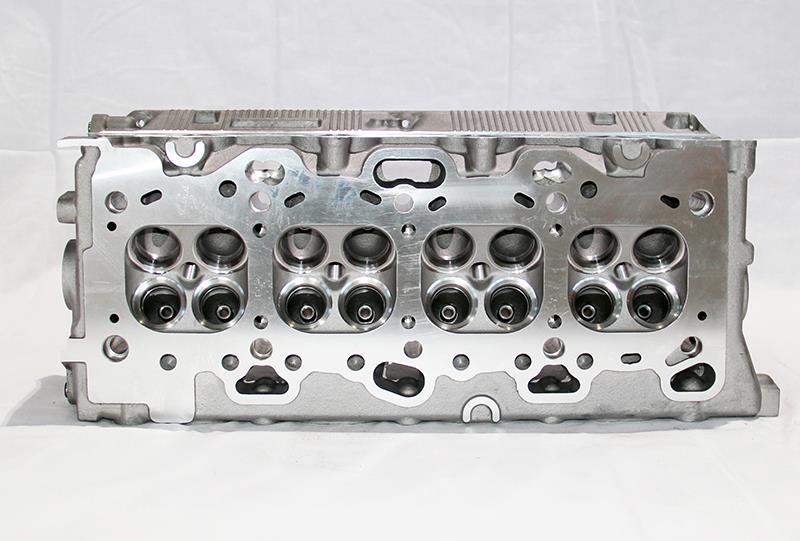 MD305479 Mitsubishi Cabeça de motor (CBC)