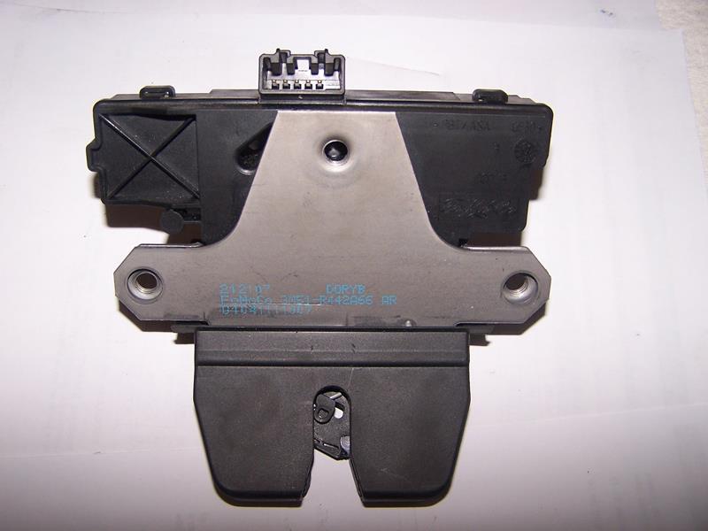 Fecho de tampa de porta-malas (de 3ª/5ª porta traseira) Ford 1743698 preço, a partir de 45,97 USD