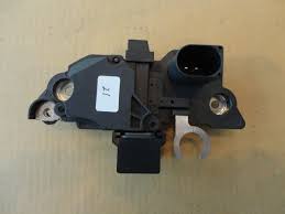 Relê-regulador do gerador (relê de carregamento) Volkswagen Transporter 70A, 70H, 7DA, 7DH