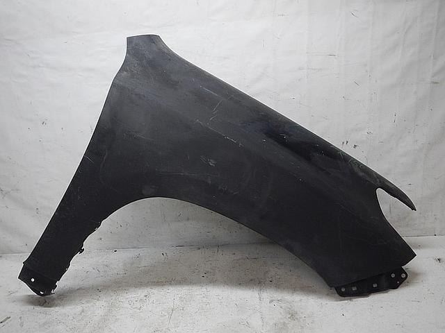 5381160A90 Toyota Pára-lama dianteiro direito