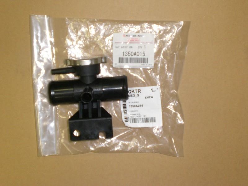 Gargalo de enchimento do sistema de esfriamento Mitsubishi 1350A015 preço, a partir de 13,54 USD