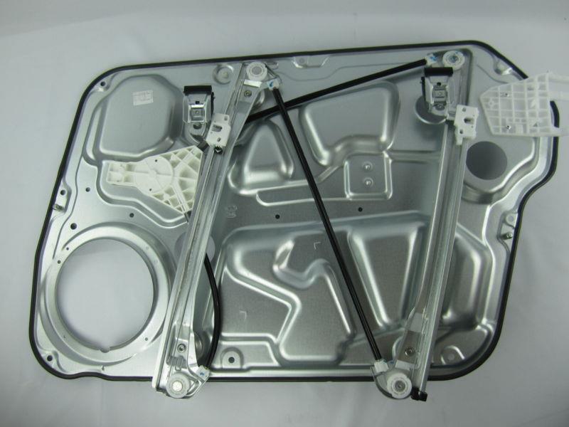 Painel mandíbula da porta dianteira esquerda Hyundai/Kia 824713K501 preço, a partir de 106,23 USD