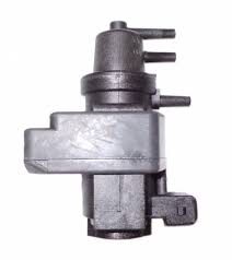 14956EB30A Nissan/Infiniti Convertidor de pressão (solenoide) de supercompressão