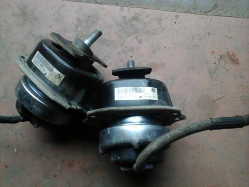 Coxim (suporte) esquerdo/direito de motor BMW 22116795417 preço, a partir de 105,54 USD