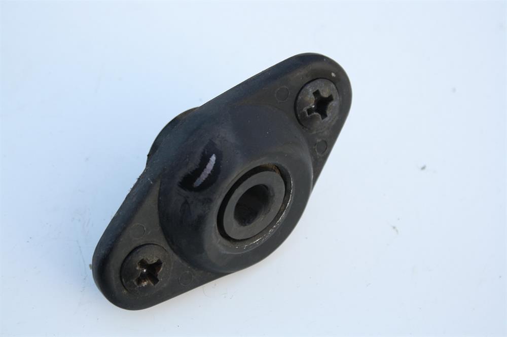 Limitador da porta deslizante, na carroçaria superior VAG 701843637 preço, a partir de 34,79 USD