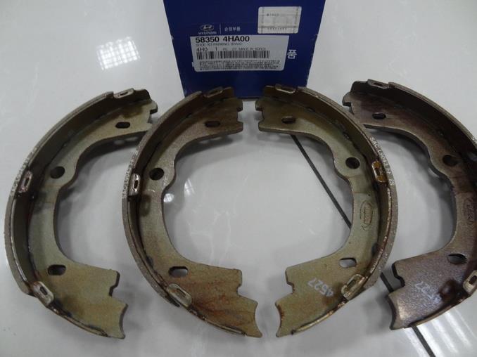 583504HA00 Hyundai/Kia Sapatas do freio de estacionamento