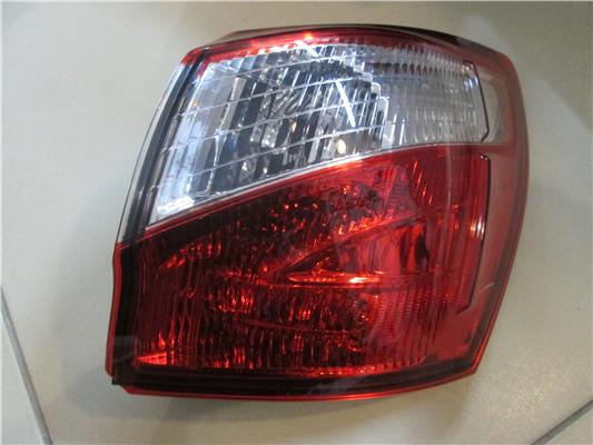 26559BR00A Nissan/Infiniti Lanterna traseira esquerda externa