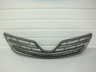 5311112C40 Toyota Grelha do radiador