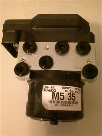 589202F000 Hyundai/Kia Unidade hidráulico de controlo ABS