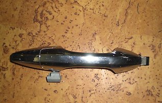 A16476003709040 Mercedes Maçaneta externa dianteira/traseira da porta esquerda