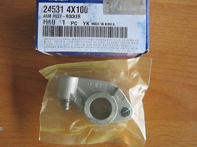 245314X100 Hyundai/Kia Balanceiro de válvula (balanceiro de válvulas)