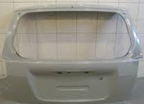 737001C210 Hyundai/Kia Porta traseira (3ª/5ª porta-malas (tampa de alcapão)