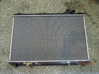  Radiador de esfriamento de motor Lexus LS 460/460L sedan (USF4) (2006 - 2026) 460/460L