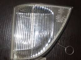 6708260040 Mercedes Retrorrefletor dianteiro esquerdo