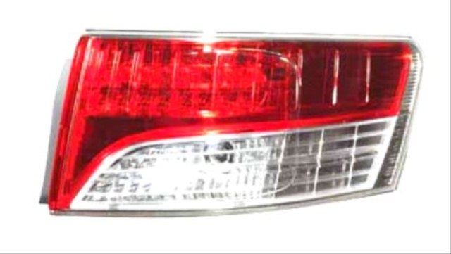 Lanterna traseira direita externa VALEO 043957 preço, a partir de 136,01 USD