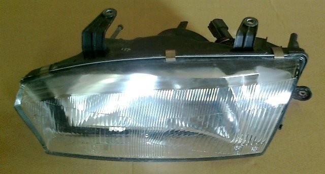 84001AC091 Subaru Luz esquerda