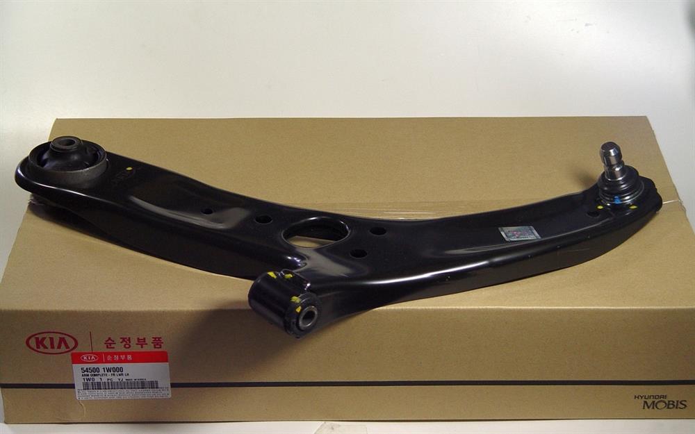 545002G001 Hyundai/Kia Braço oscilante inferior esquerdo de suspensão dianteira