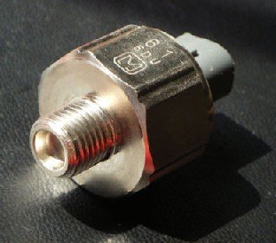 Sensor de detonação Toyota 8961512040 preço, a partir de 39,22 USD