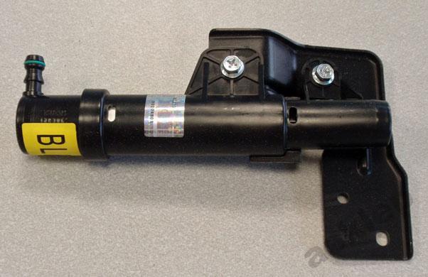 984513E500 Hyundai/Kia Suporte do injetor de fluido para lavador das luzes (cilindro de elevação)