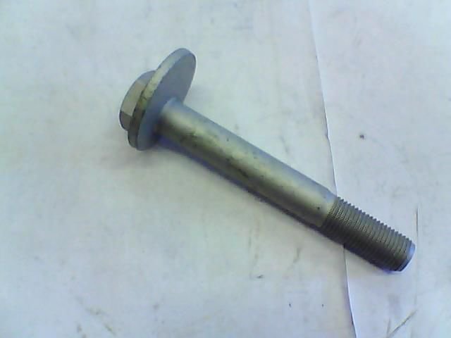 4458009010 Ssang Yong Parafuso de fixação de braço oscilante dianteiro, inferior