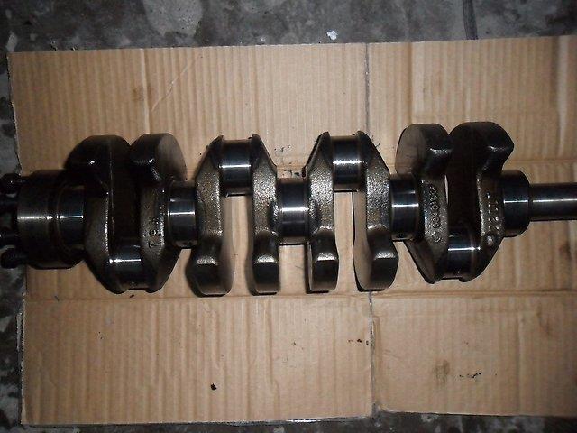 Cambota de motor para SsangYong Kyron  