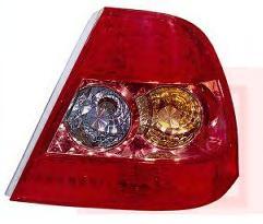8155102260 Toyota Lanterna traseira direita