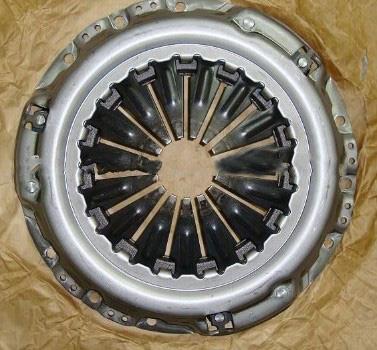 312100K040 Toyota Cesta de embraiagem