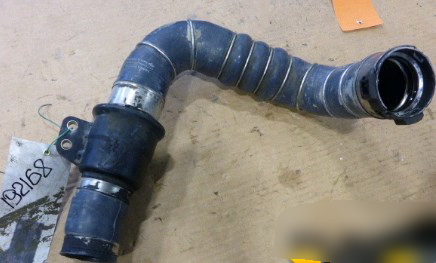 14463EB30A Nissan/Infiniti Mangueira (cano derivado) de intercooler