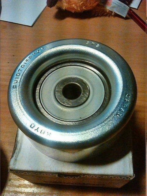 Rolo parasita da correia de transmissão Febi 182314 preço, a partir de 24,53 USD