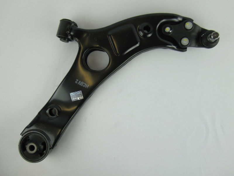 Braço oscilante inferior direito de suspensão dianteira BSK37R Japan Parts