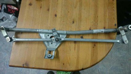 Trapézio de limpador pára-brisas VAG 6K1955313C preço, a partir de 56,18 USD