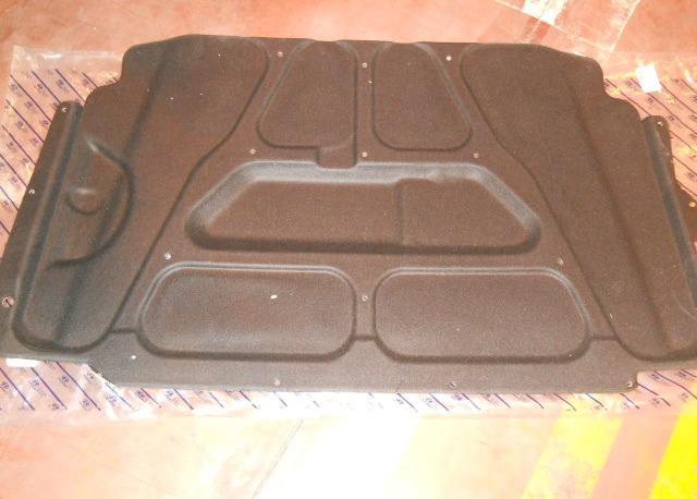 Isolamento de ruído da capota para Hyundai Accent II LC