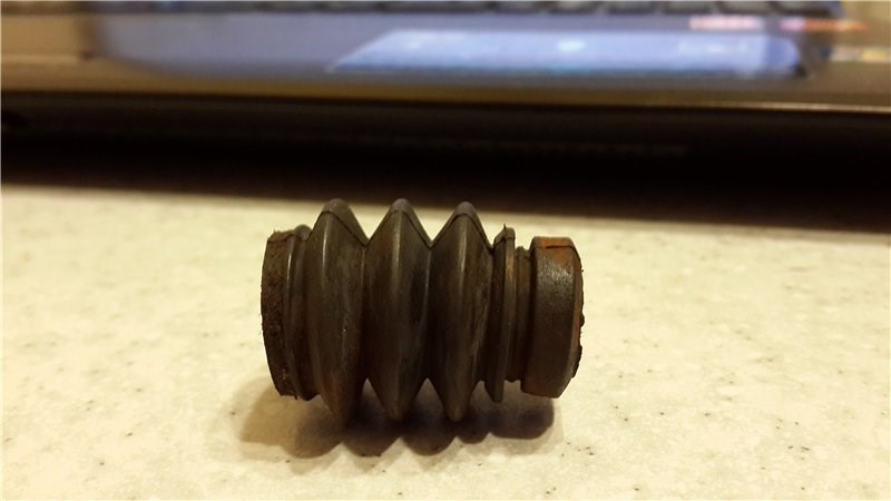 581641D000 Hyundai/Kia Bota de proteção de suporte guia do freio dianteiro