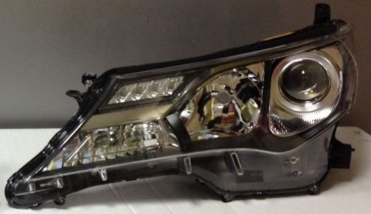 8118542570 Toyota Luz esquerda
